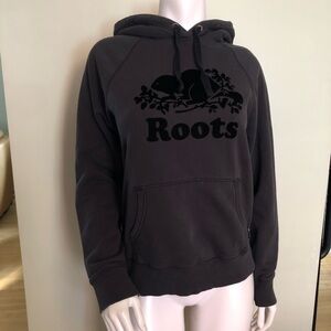 Grey/Black Roots Kangaroo Hoodie - M